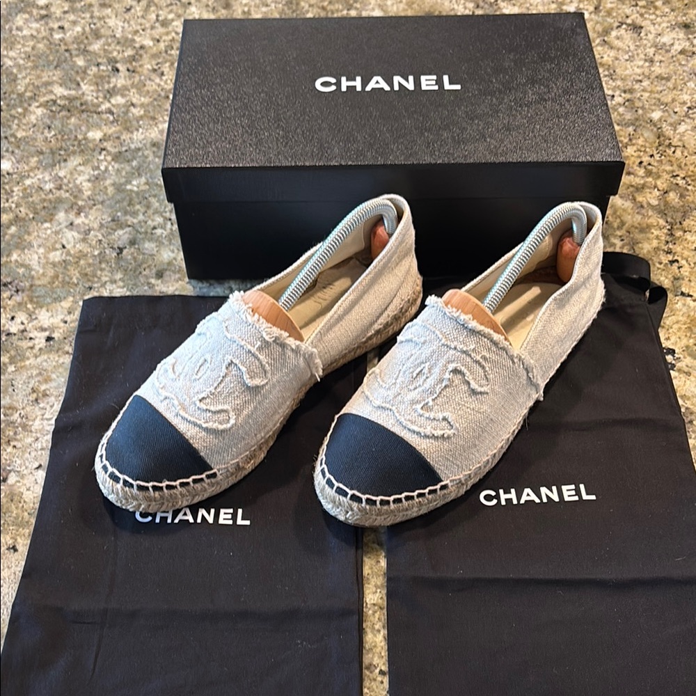Chanel Two-Tone Beige and Black Espadrilles